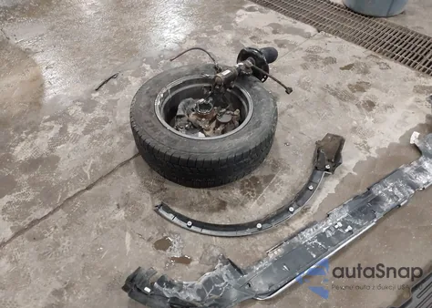 2017 Toyota Rav4 Xle из США, поврежденный, VIN 2T3RFREV0HW565855